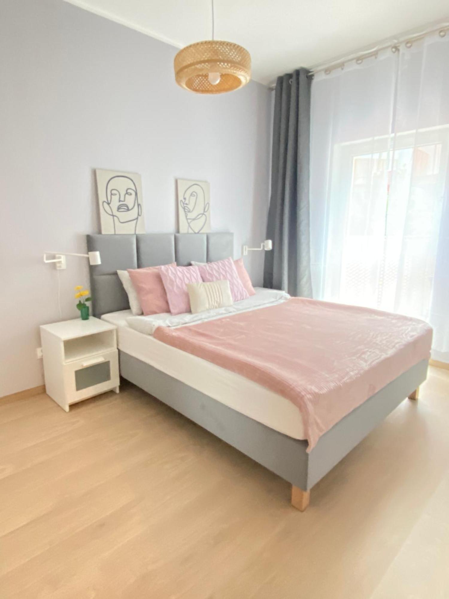 Good Time Apartments Dabrowskiego 58 Познан Екстериор снимка